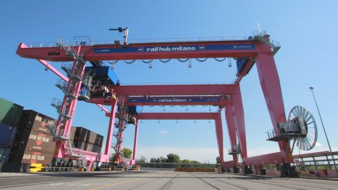 Rail Hub Milano new RMG Cranes